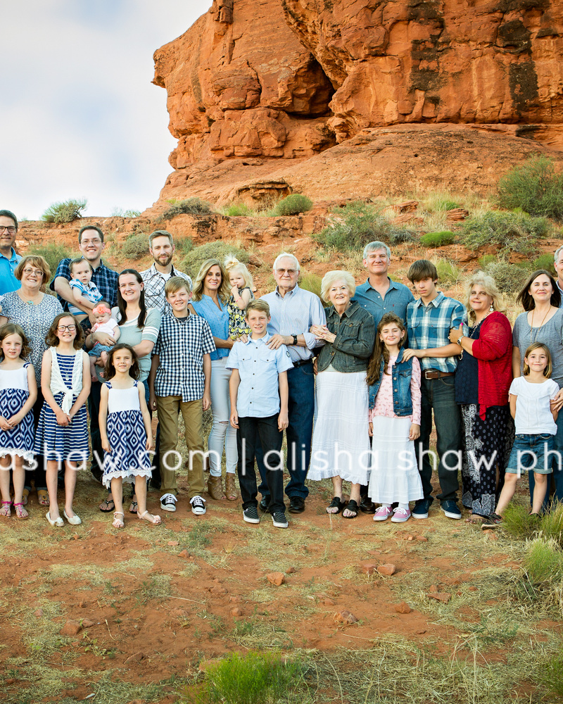 I Just Love all these Extended Families Lately | St George Utah Extended Family Photographer