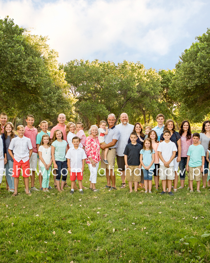 Lots Of Laughs And Smiles | St George Utah Extended Family Photographer