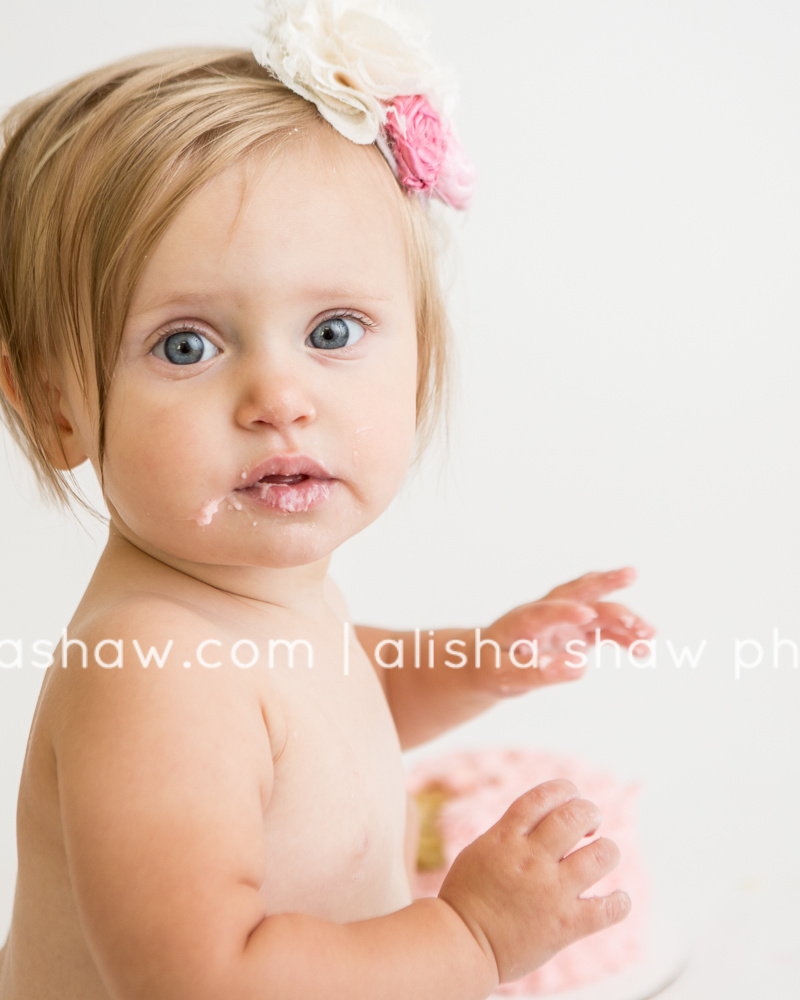 Babies and Cakes Always Equal Cuteness | St George Utah Child Photographer