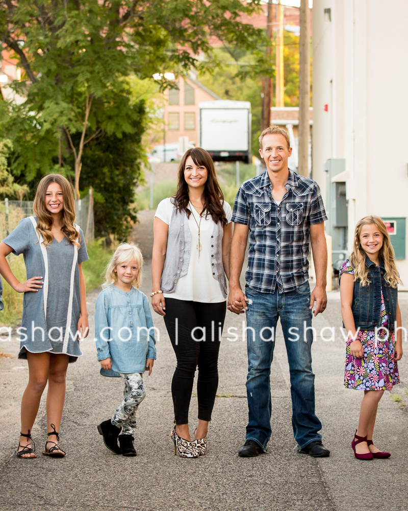 Urban Family Love | St George Utah Family Photographer