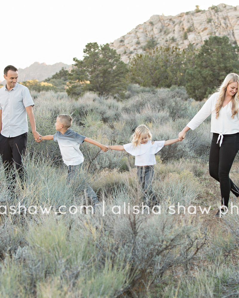 Sister Sister | St George Utah Family Photographer