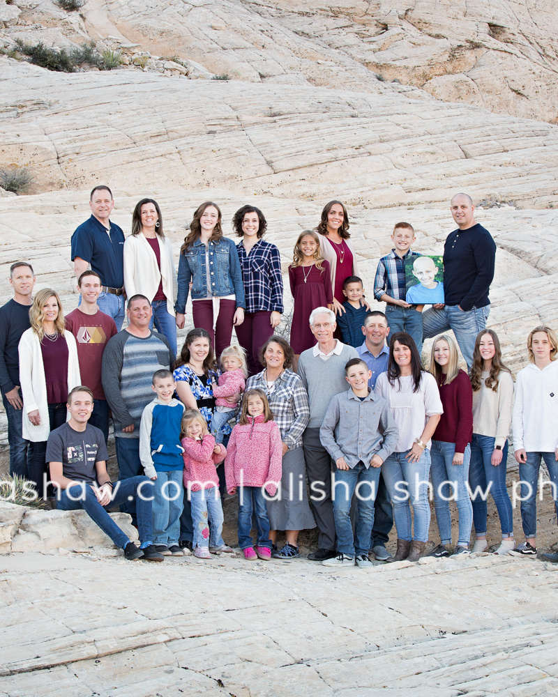 Big Fam Big Smiles | St George Utah Family Photographer