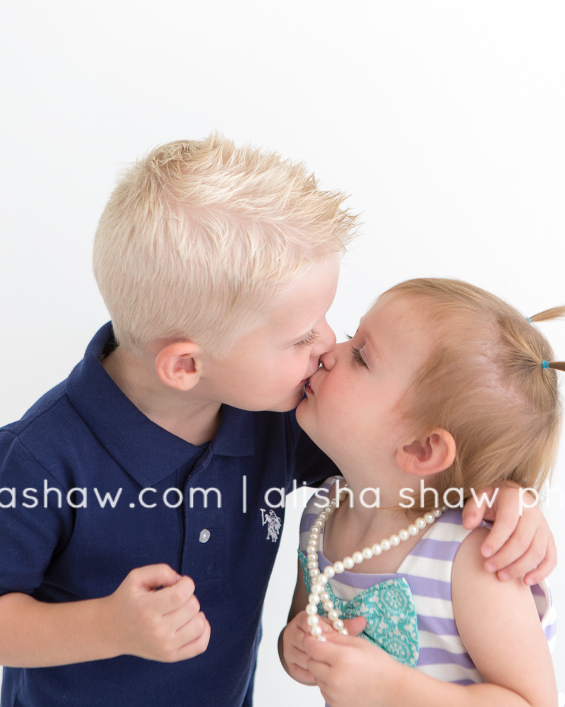 Sibling Love | St George Utah Children Photographer