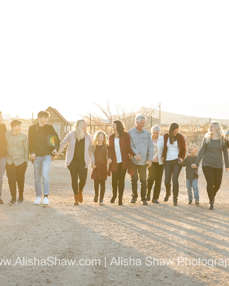 Extended Family At The Farm | St George Utah Extended Family Photographer