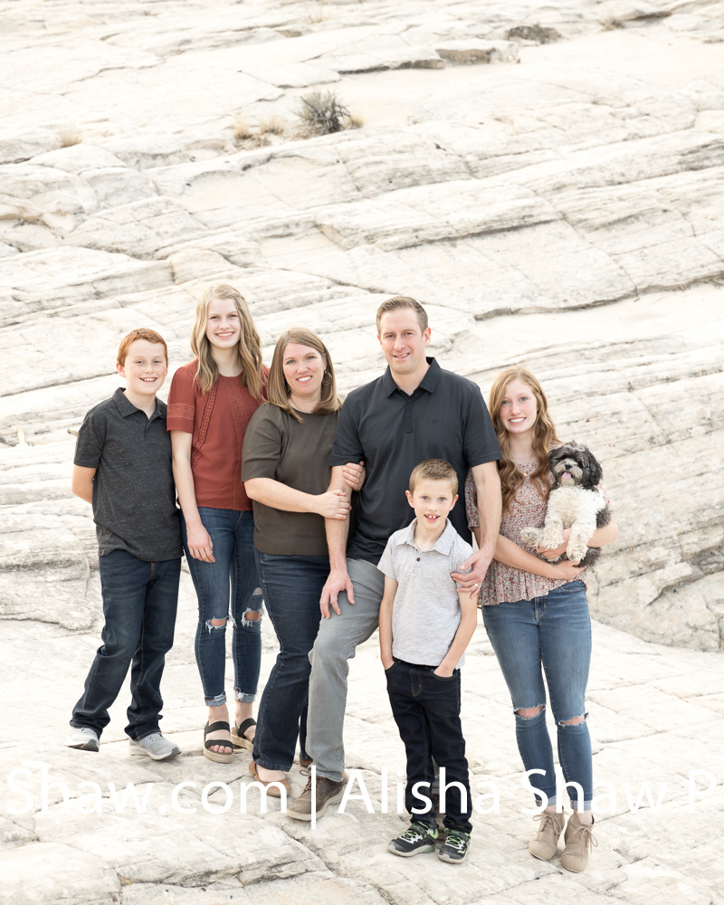 Don’t Forget The Puppy | St George Utah Family Photographer
