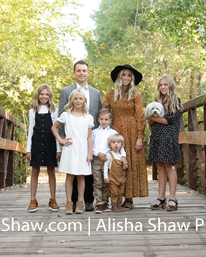Fashionable Family | St George Utah Family Photographer