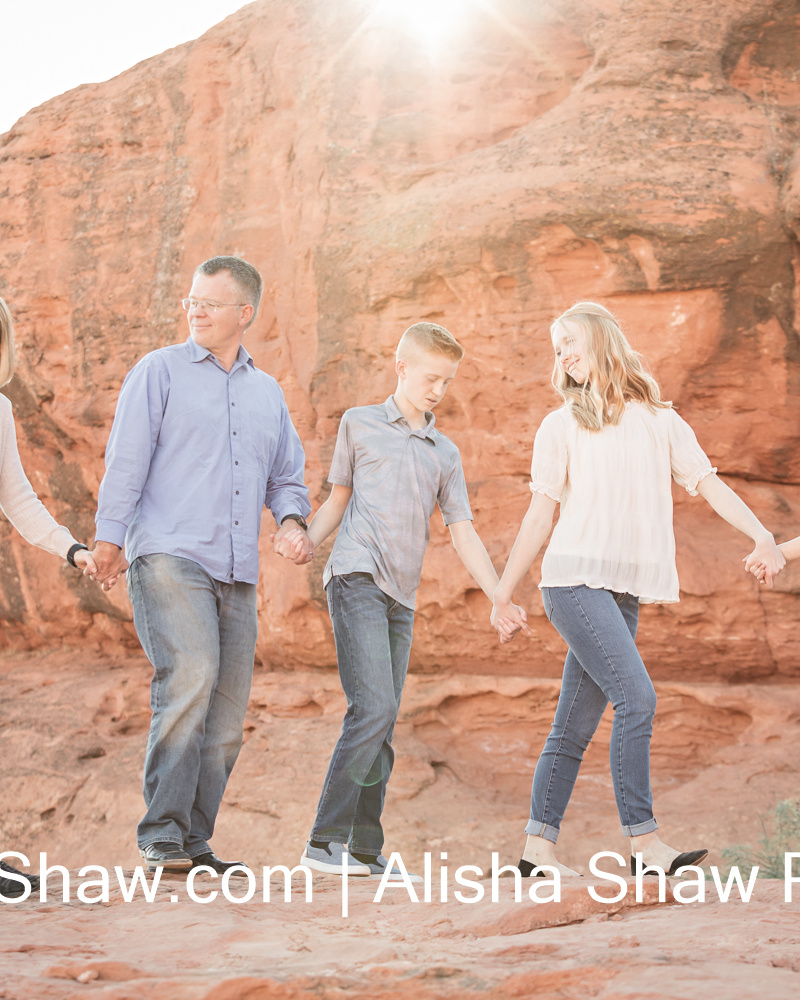 Family In The Red Rocks | St George Utah Family Photographer