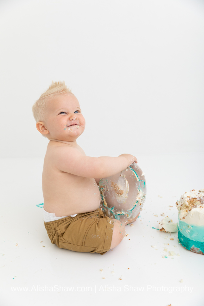 St George Utah Cake Smash Birthday Photographer