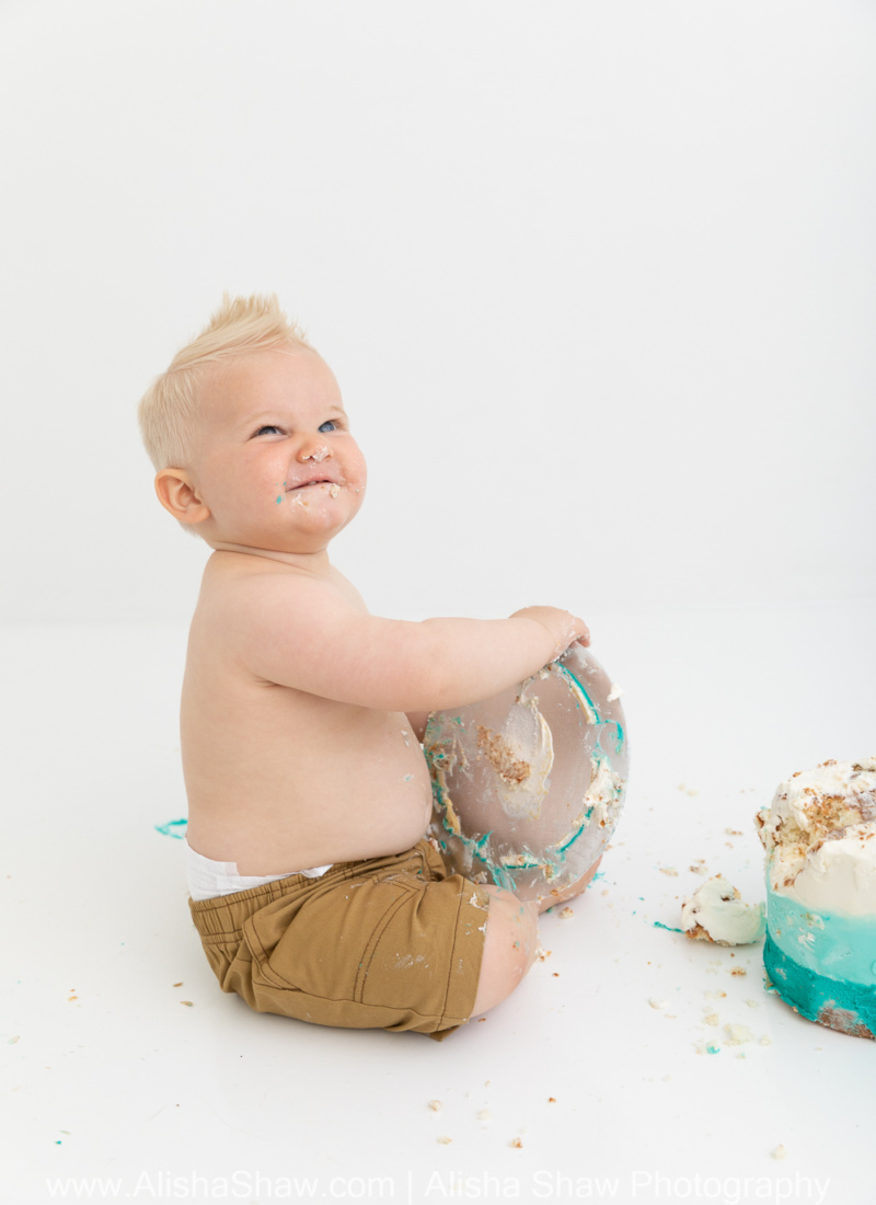 St George Utah Cake Smash Birthday Photographer