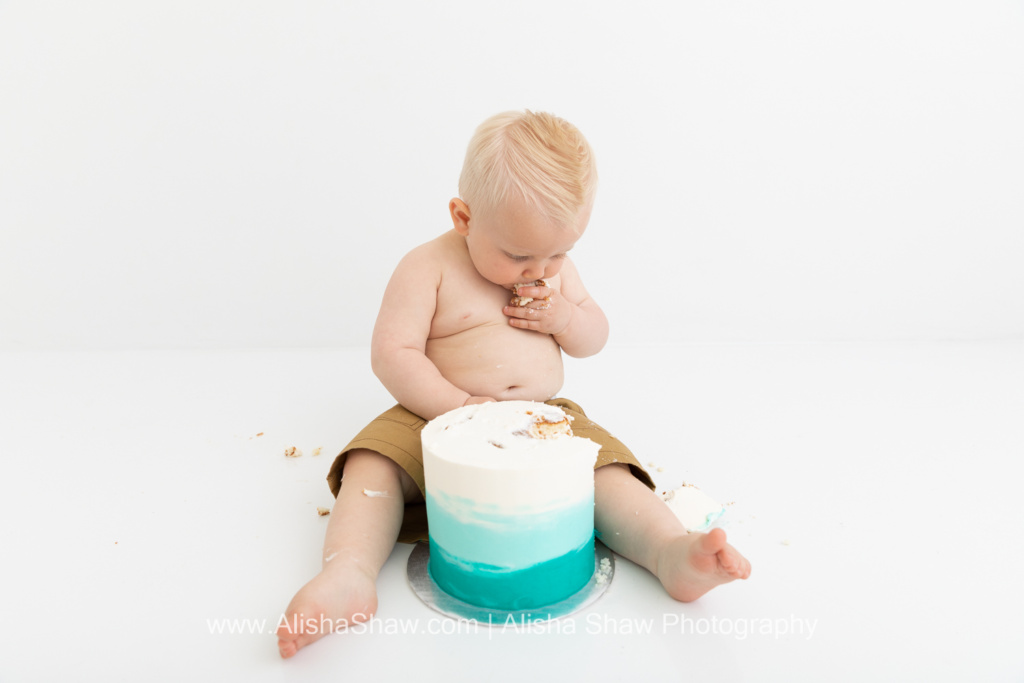 St George Utah Cake Smash Birthday Photographer