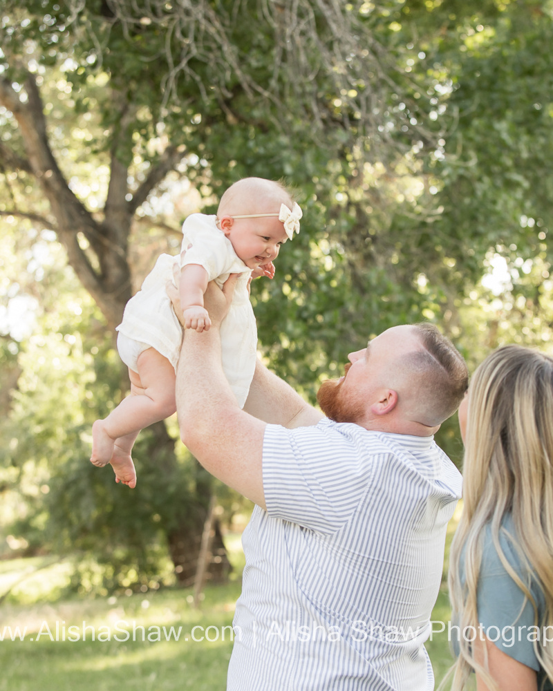 Adoring Parents | St George Utah Family Photographer