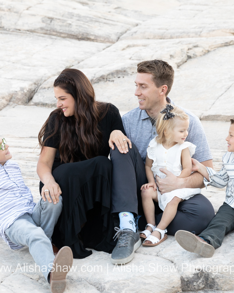 Family Outing on the White Rocks | St George Utah Family Photographer